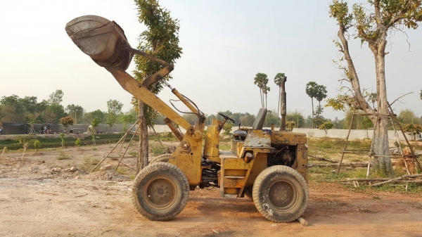 ขาย รถตัก KOMATSU 505 เอวอ่อน รถใช้งานอยู่เป็นประจำ ราคาคุยกันได้ครับ ขาย รถตัก KOMATSU 505 เอวอ่อน รถใช้งานอยู่เป็นประจำ ราคาคุยกันได้ครับ