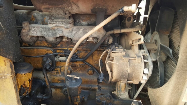 ขาย รถตัก KOMATSU 505 เอวอ่อน รถใช้งานอยู่เป็นประจำ ราคาคุยกันได้ครับ ขาย รถตัก KOMATSU 505 เอวอ่อน รถใช้งานอยู่เป็นประจำ ราคาคุยกันได้ครับ