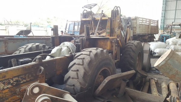 ขายตามสภาพ รถตัก KOBELCO LK300 เอวอ่อน เครื่องดี ซ่อมเกียร์ใช้งานได้เลย ราคาต่อรองได้ ขายตามสภาพ รถตัก KOBELCO LK300 เอวอ่อน เครื่องดี ซ่อมเกียร์ใช้งานได้เลย ราคาต่อรองได้