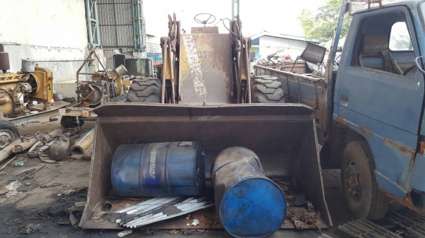 ขายตามสภาพ รถตัก KOBELCO LK300 เอวอ่อน เครื่องดี ซ่อมเกียร์ใช้งานได้เลย ราคาต่อรองได้ ขายตามสภาพ รถตัก KOBELCO LK300 เอวอ่อน เครื่องดี ซ่อมเกียร์ใช้งานได้เลย ราคาต่อรองได้