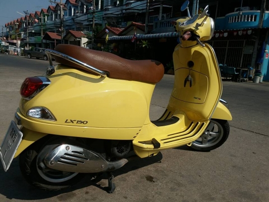 ขาย new vespa Lx 150 สีเหลือง ทะเบียนสวยๆ ภาษี พรบ.ไม่ขาดต่อ รถปี 2010 เอกสารครบ พร้อมขี่กลับเลยครับ มีลอยถลอกนิดหน่อยครับ ราคา 49900 บาท ครับ สนใจติดต่อ 0826336557 โป้งครับ รับเทรินทุกรุ่นครับ ขาย new vespa Lx 150 สีเหลือง ทะเบียนสวยๆ ภาษี พรบ.ไม่ขาดต่อ รถปี 2010 เอกสารครบ พร้อมขี่กลับเลยครับ มีลอยถลอกนิดหน่อยครับ ราคา 49900 บาท ครับ สนใจติดต่อ 0826336557 โป้งครับ รับเทรินทุกรุ่นครับ