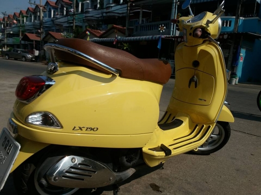 ขาย new vespa Lx 150 สีเหลือง ทะเบียนสวยๆ ภาษี พรบ.ไม่ขาดต่อ รถปี 2010 เอกสารครบ พร้อมขี่กลับเลยครับ มีลอยถลอกนิดหน่อยครับ ราคา 49900 บาท ครับ สนใจติดต่อ 0826336557 โป้งครับ รับเทรินทุกรุ่นครับ ขาย new vespa Lx 150 สีเหลือง ทะเบียนสวยๆ ภาษี พรบ.ไม่ขาดต่อ รถปี 2010 เอกสารครบ พร้อมขี่กลับเลยครับ มีลอยถลอกนิดหน่อยครับ ราคา 49900 บาท ครับ สนใจติดต่อ 0826336557 โป้งครับ รับเทรินทุกรุ่นครับ