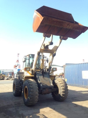 Komatsu wa320-5 เก่าญี่ปุ่น โทร.090-986-2521 อ๊อบ Komatsu wa320-5 เก่าญี่ปุ่น โทร.090-986-2521 อ๊อบ