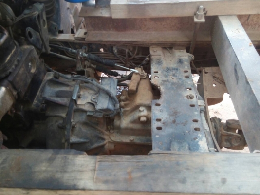 หกล้อ อีซูซุ NPR115ปี35เกียร์สั้น ท้าย F ดั้ม5คิว สภาพดีเดิมๆพร้อมใช้ ทะเบียนพร้อมโอน