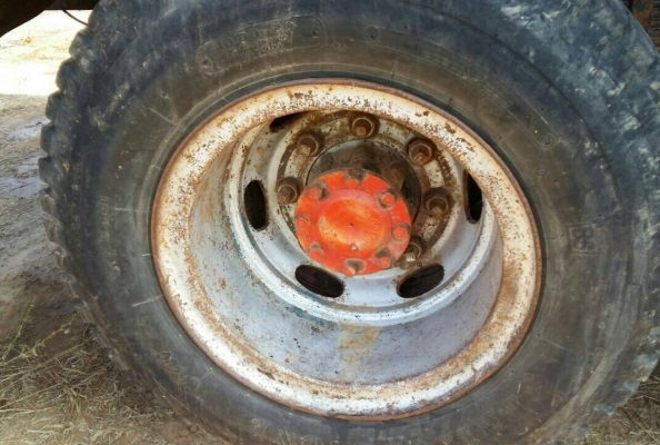 MITSUBISHI FUSO TURBO 220 HP 6D16 TF3902 สิบล้อดั๊มพ์ 2 เพลา กระบะดั๊มพ์เหล็ก 12 ตันสวยสภาพดีมากครับพร้อมบรรทุกหนักได้เลย เครื่องยนต์เดิมๆแรงดีไม่แตกเยิ้ม เกียร์ 10 SPEED ภายในเก๋งคอนโซลครบพร้อม แอร์เย็น พวงมาลัยเพาเวอร์ ระบบเบรคทริ๊ปฟี้ครบครัน ช่วงล่างแน