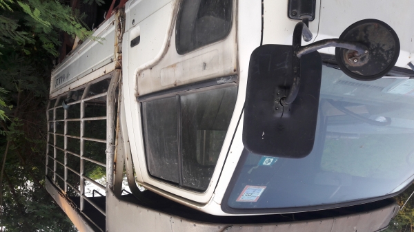 ขายรถบบรรทุก 4 ล้อ  สภาพดี พร้อมใช้เลย