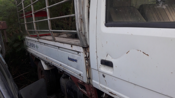 ขายรถบบรรทุก 4 ล้อ  สภาพดี พร้อมใช้เลย