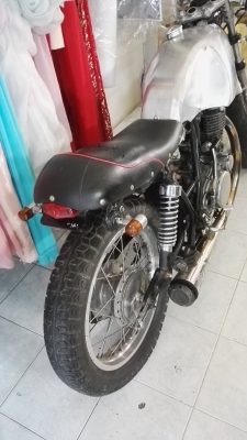 ขออนุญาติขาย SR400 inv. แต่งคาเฟ่