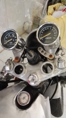 ขออนุญาติขาย SR400 inv. แต่งคาเฟ่