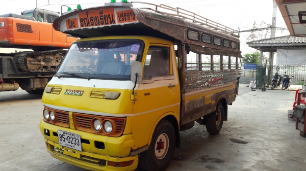 Isuzu Tld สองแถว 4 ล้อ เครื่องดี สภาพพร้อมใช้ ทะเบียนพร้อมโอน