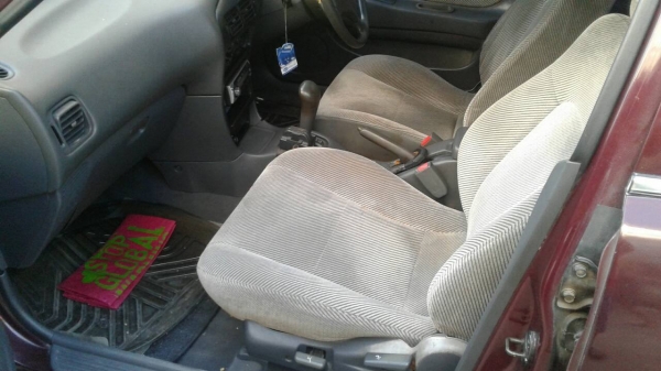 มิตซูบิชิแลนด์เซอร์ อีคาร์ 1.5