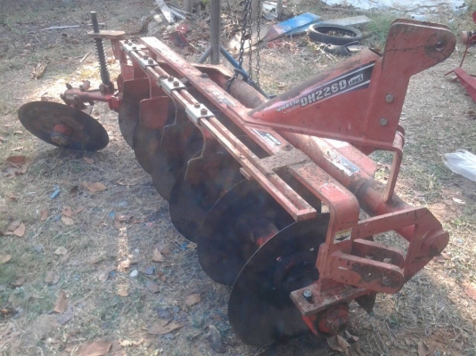 ขายตามสภาพพาน6ใบ20นิ้วติดมากับรถไถคูโบต้า ขายตามสภาพพาน6ใบ20นิ้วติดมากับรถไถคูโบต้า