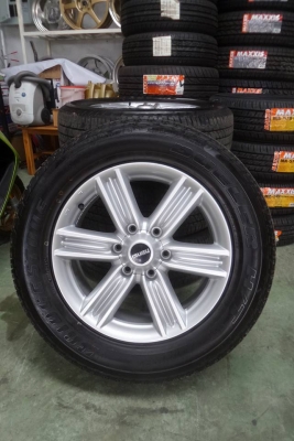 ล้อเดิม All New 1.9 ออกจากศูนย์วิ่งไม่ถึง20โล ขอบ18นิ้ว ยางบิสโตน 255/60R18 ปี15 ยกชุด25500บาท คุ้มสุดๆ 081-7570077