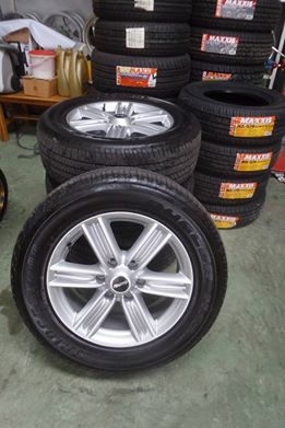 ล้อเดิม All New 1.9 ออกจากศูนย์วิ่งไม่ถึง20โล ขอบ18นิ้ว ยางบิสโตน 255/60R18 ปี15 ยกชุด25500บาท คุ้มสุดๆ 081-7570077 ล้อเดิม All New 1.9 ออกจากศูนย์วิ่งไม่ถึง20โล ขอบ18นิ้ว ยางบิสโตน 255/60R18 ปี15 ยกชุด25500บาท คุ้มสุดๆ 081-7570077