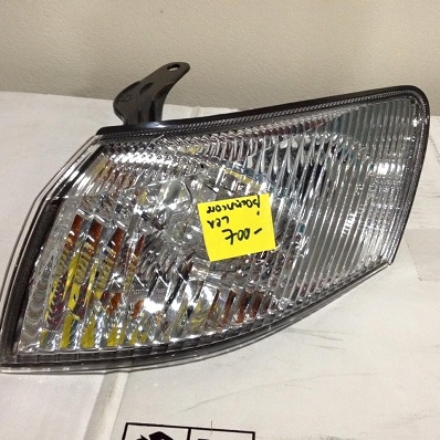 ไฟท้ายหลายรุ่นลองเข้าไปดูครับ ตจวส่งได้ สภาพสวยทุกดวง