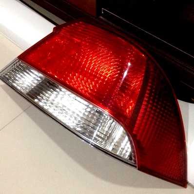 ไฟท้ายหลายรุ่นลองเข้าไปดูครับ ตจวส่งได้ สภาพสวยทุกดวง