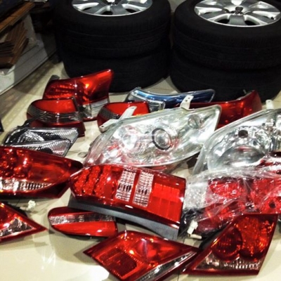 ไฟท้ายหลายรุ่นลองเข้าไปดูครับ ตจวส่งได้ สภาพสวยทุกดวง