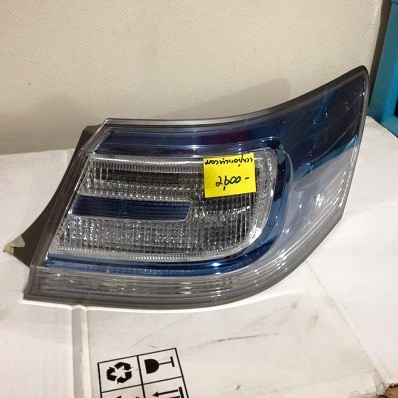 ไฟท้ายหลายรุ่นลองเข้าไปดูครับ ตจวส่งได้ สภาพสวยทุกดวง