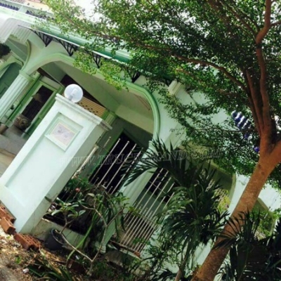 บ้านมือสอง