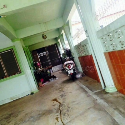 บ้านมือสอง