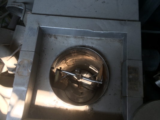 ขายเครื่องปั่้นไอศครีม แบบถังตั้ง ไม่ต้องใช้เกลือน้ำแข็ง ขายเครื่องปั่้นไอศครีม แบบถังตั้ง ไม่ต้องใช้เกลือน้ำแข็ง