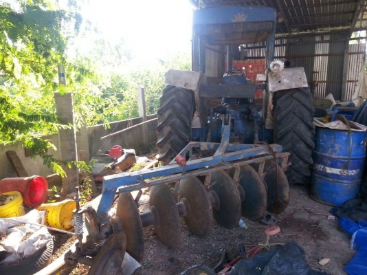 ขายรถไถ FORD อุปกรณ์ ดันหน้า ผานหลัง สภาพรถพร้อมทำงาน สนใจโทร 090-8588220คุณนะ 093-3258446คุณบิว หรือเข้าดูสินค้าอื่นๆได้ที่ www.truck.in.th/498 หรือเพจFacebook ณรงค์ ซื้อขายรถมือสอง (เว็บไซต์ส่วนตัว) หรือFacebook คุณนะ รถบรรทุก