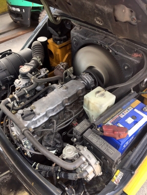 -:-*&bull;*ข า ย ร ถ ย ก นำ เ ข้ า*&bull;*-:-KOMATSU FG25-17 เครื่องเบนซิล+แก๊สเกียร์ออโต้ เสาสูง3เมตร สนใจติดต่อ083-062-0223(ปอนด์)