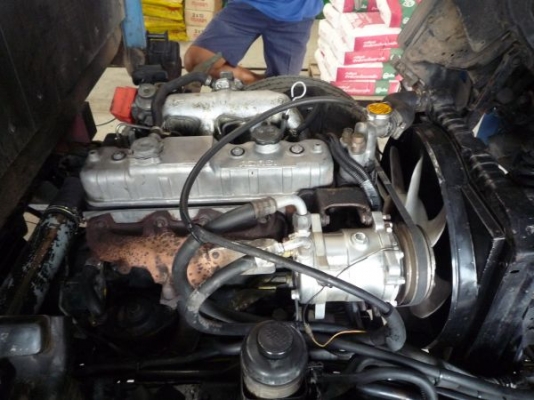 4 ล้อ ป้ายเล็ก 100 แรง