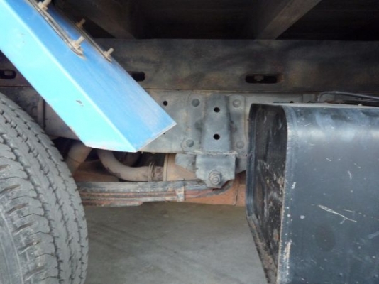 4 ล้อ ป้ายเล็ก 100 แรง