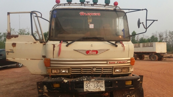 ขาย227ดั้มปี37เครื่องดีครัซซสวยเครื่องเดิม เกียเดิม สโลเดิม พร้อมใช้ครับ