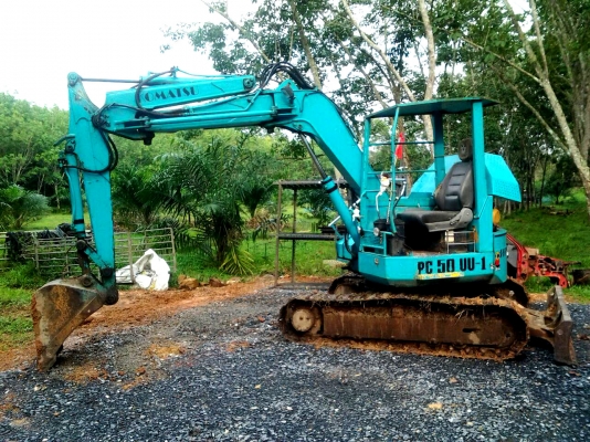 ขายด่วนรถแบ๊คโฮ KOMATSU PC50uu-1 สภาพพร้อมใช้งาน ขายด่วนรถแบ๊คโฮ KOMATSU PC50uu-1 สภาพพร้อมใช้งาน