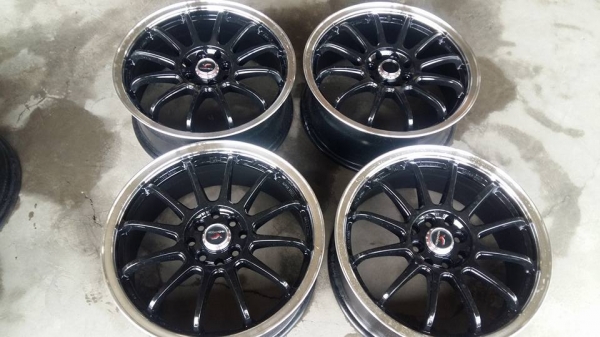 ขายล้อแม็กมือ2 yachiyoda type-f 12 17"สนใจติดต่อ ตาเล็ก ล้อและยาง 081-3747940