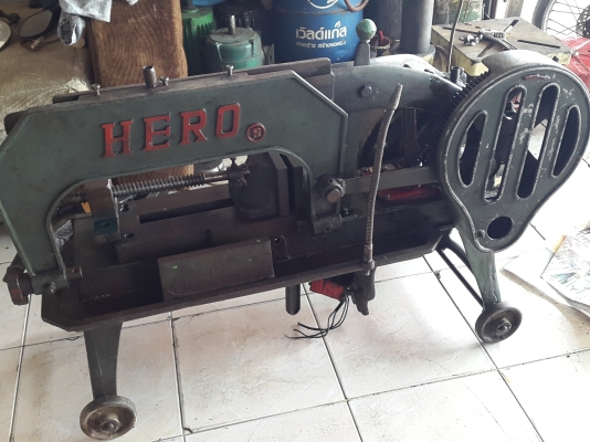 แท่นเลื่อย HERO สภาพสวยๆ เดิมๆ ไม่มีมอเตอร์ 6,500