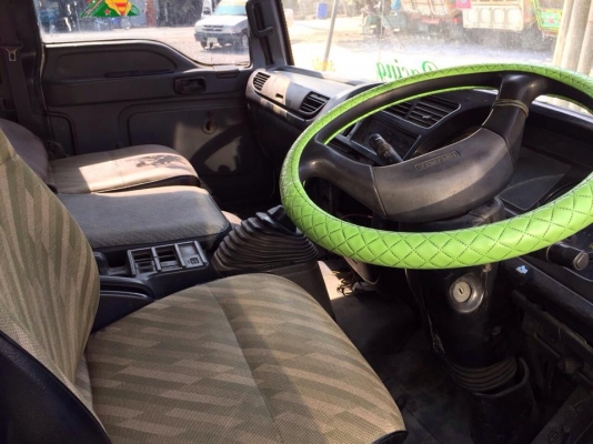 ขายรถ 6 ล้อ FTR เดก้า 195 แรง ยาว 7.20 ม. รถห้าง ยาง 900 ปี 1997 - 2540