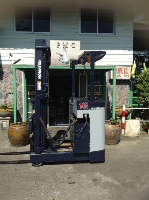 +++ ขายโฟล์คลิฟท์ไฟฟ้ายืนขับ KOMATSU FBR 14-7 ขนาด 1.4 ตัน เสา 4 เมตร (พร้อมตู้ชาร์ฺจ ใช้ไฟบ้าน) งา 1,070 มม. +++ ขายโฟล์คลิฟท์ไฟฟ้ายืนขับ KOMATSU FBR 14-7 ขนาด 1.4 ตัน เสา 4 เมตร (พร้อมตู้ชาร์ฺจ ใช้ไฟบ้าน) งา 1,070 มม.