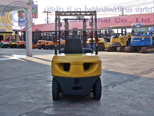 ขาย รถโฟล์คลิฟท์ KOMATSU รุ่น FD25T-16