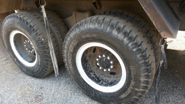 ขายรถ22ล้อดั้มพ์ ISUZU FXZ23NZHF24 เครื่อง320แรงม้ากับหาง SMM ปี51 สนใจโทร 081-970-1072