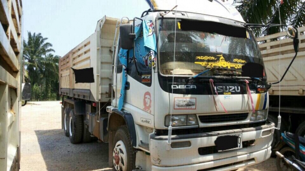 ขายรถ22ล้อดั้มพ์ ISUZU FXZ23NZHF24 เครื่อง320แรงม้ากับหาง SMM ปี51 สนใจโทร 081-970-1072 ขายรถ22ล้อดั้มพ์ ISUZU FXZ23NZHF24 เครื่อง320แรงม้ากับหาง SMM ปี51 สนใจโทร 081-970-1072
