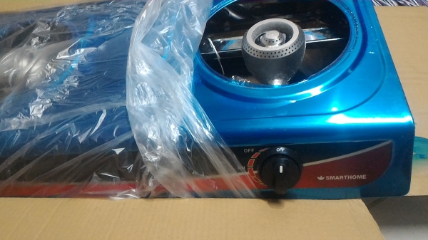 เตาแก็สสแตนเลสหัวคู่ของใหม่  ยี่ห้อ SMART HOME (มีตัวเดียว) อุปกรณ์ครบพร้อมใช้งาน มีคูมือประประกันในกล่อง