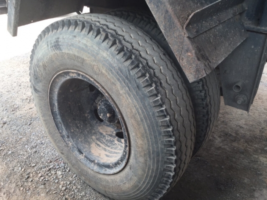 ขายรถ18ล้อดั้มพ์ ISUZU FXZ23NZF24 เครื่อง270แรงม้ากับหางSMM ปี51สนใจโทร 081-970-1072