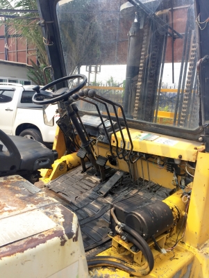 -:-*&bull;*ข า ย ร ถ ย ก นำ เ ข้ า*&bull;*-:-TCM FD50Z7 เครื่องดีเซล เสา3เมตร เกียร์ออโต้ สนใจติดต่อ083-062-0223(ปอนด์)