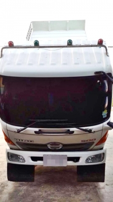 ขายด่วนรถบรรทุก HINO 6ล้อดั้มสภาพสวยกริ๊บ ขายด่วนรถบรรทุก HINO 6ล้อดั้มสภาพสวยกริ๊บ