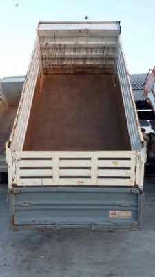 ขายด่วนรถบรรทุก HINO 6ล้อดั้มสภาพสวยกริ๊บ ขายด่วนรถบรรทุก HINO 6ล้อดั้มสภาพสวยกริ๊บ