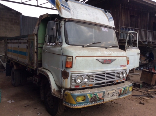 HINO KM 310 ดั๊ม เครื่อง 90 แรง เครื่องดี ยางดี ครัทซีสวย ขาย 200,000 บาท ศุภากร 081-1903107, 081-4252943