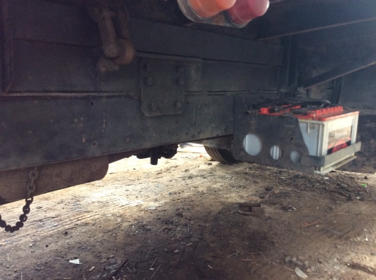 HINO KM 310 ดั๊ม เครื่อง 90 แรง เครื่องดี ยางดี ครัทซีสวย ขาย 200,000 บาท ศุภากร 081-1903107, 081-4252943