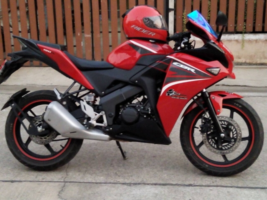 Honda CBR 150R