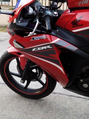 Honda CBR 150R Honda CBR 150R