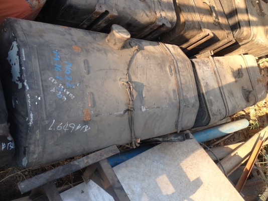 ถังนํ้ามัน 300ลิตร