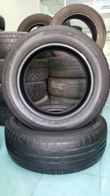 ขายยาง DUNLOP SPORT MAXX 050 ปี3614 31ส้น ปี13 1เส้น  (1คู่) 225-60-18 ราคา 2,200