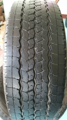 ขายยาง BRIDGESTONE DURAVIS R624 215-70-15 ปี4714 (1คู่) ราคา 1,600 ขายยาง BRIDGESTONE DURAVIS R624 215-70-15 ปี4714 (1คู่) ราคา 1,600